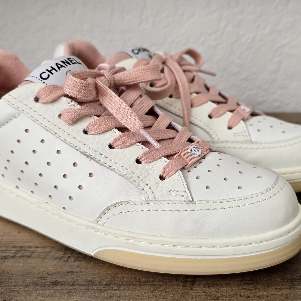 CHANEL White and Pink Women's Sneakers